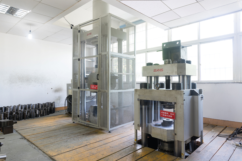 200TONSKI-ELEKTRO-SERVO-TESTIRNI-STROJ